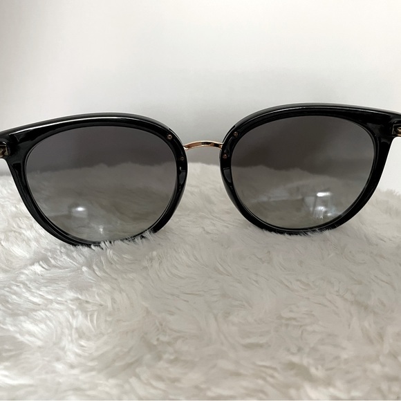 Burberry Women’s Luxury BE4316 Willow Gradient Sunglass - Picture 7 of 12